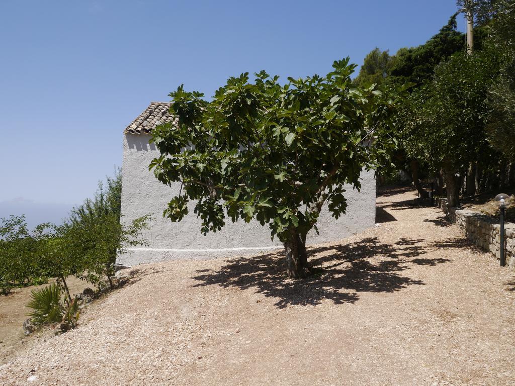Maison d'hôtes Casa Nel Vigneto Erice Extérieur photo